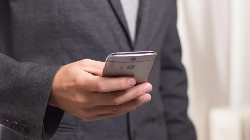 SEO mobilne dla firm stacjonarnych — dlaczego to ważne w Podlasiu